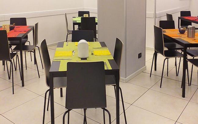 Hotel Lux Modena Luaran gambar