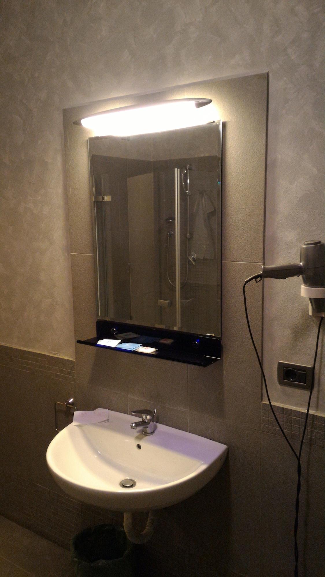 Hotel Lux Modena Luaran gambar