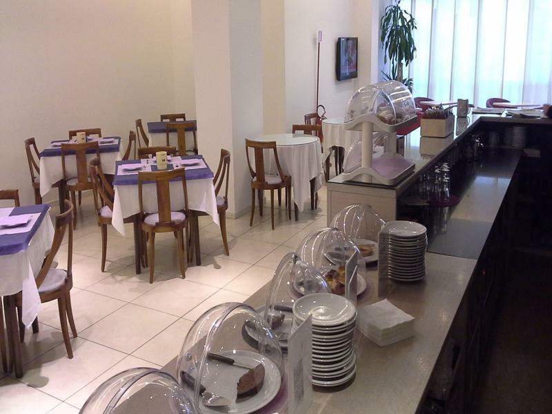 Hotel Lux Modena Luaran gambar